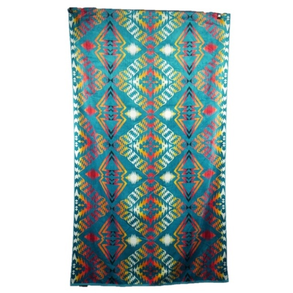 Set of 4 Pendleton Oversized Beach Spa Bath Towels - Picture 3 of 9